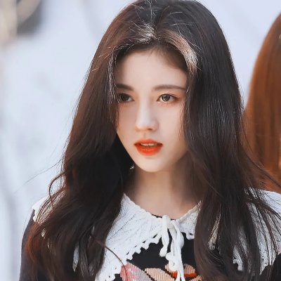 亚当·克莱顿·鲍威尔
